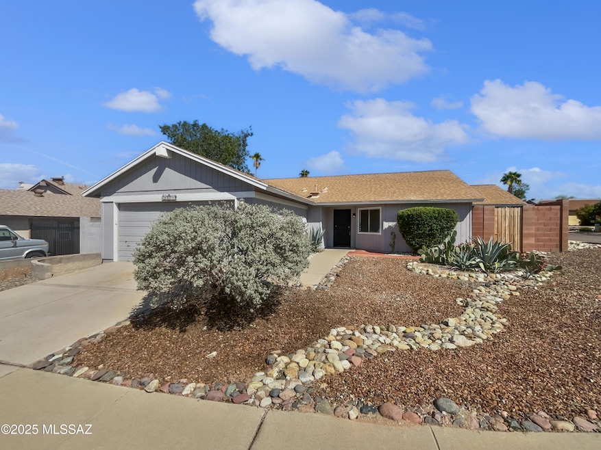 10071 E Nicaragua Ln, Tucson, AZ 85730 - photo 1
