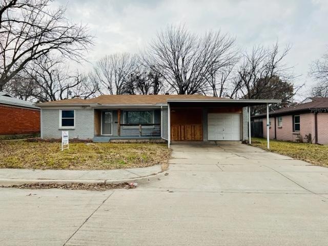 824 Perry Dr, Fort Worth, TX 76108 - photo 1