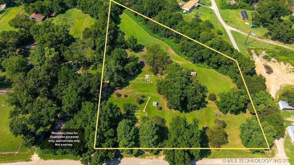 220 N Collins, Stonewall, OK 74871 - photo 1