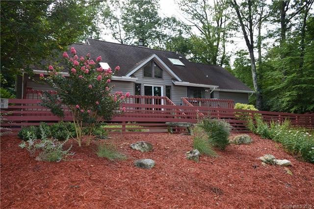 Home and the lot across the road is included with 