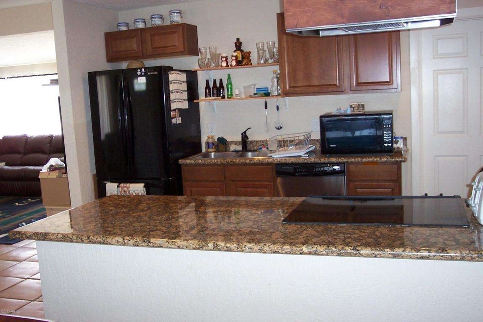 11137 E Cholla 2 009