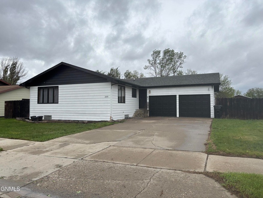 Pending $399,000