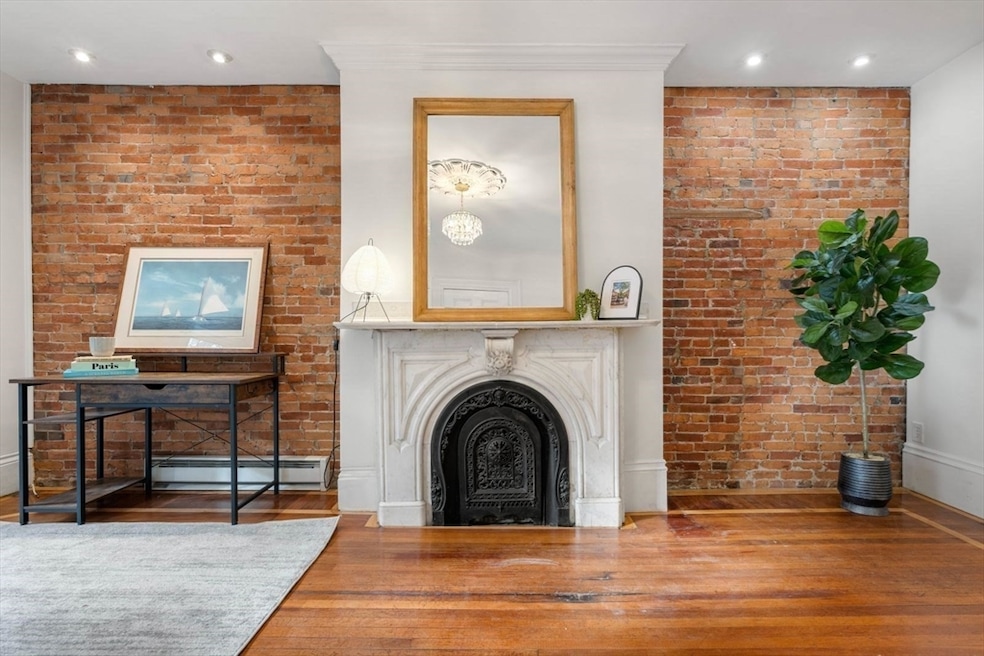 15 Concord Square unit A, Boston, MA 02118 - photo 1
