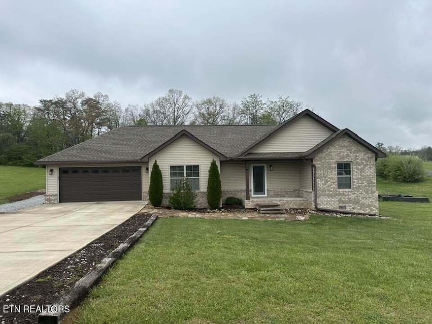 Sold $285,000