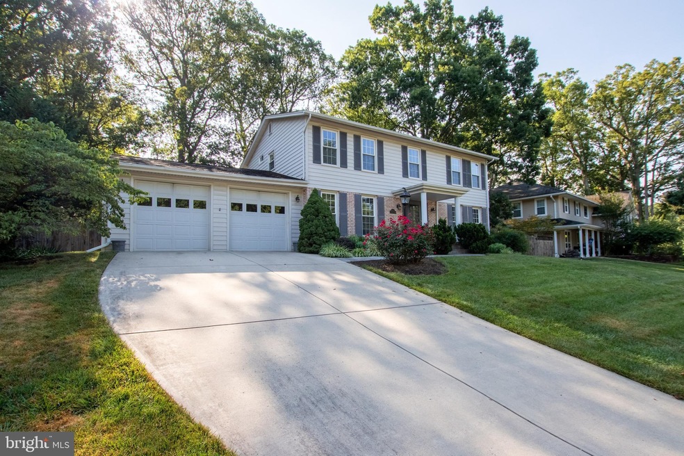 4917 Briar St, Fairfax, VA 22032 - photo 1