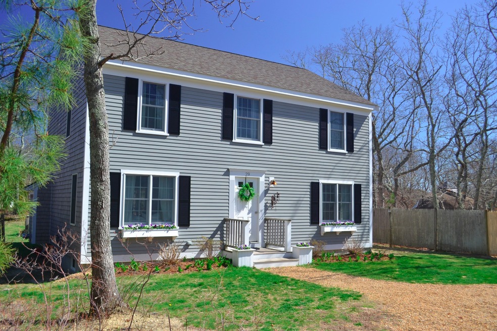 29 14th St S, Edgartown, MA 02568 - photo 1