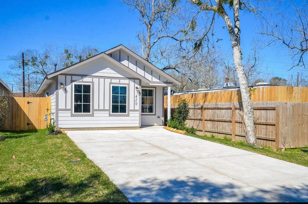 420 2nd St, Rosenberg, TX 77471 - photo 1