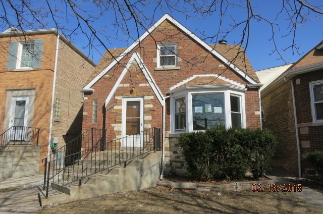 5242 W Wellington Ave, Chicago, IL 60641 - photo 1