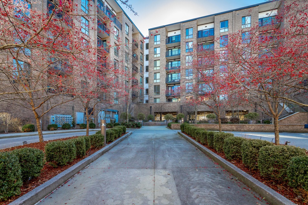 1 Northshore