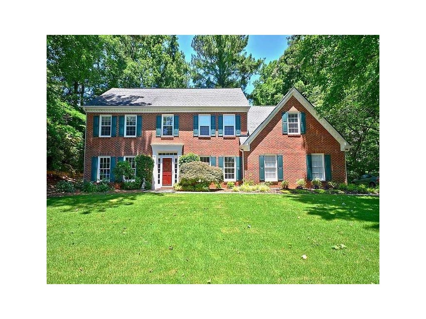 1832 Greenfinch Ct NE, Roswell, GA 30075 - photo 1