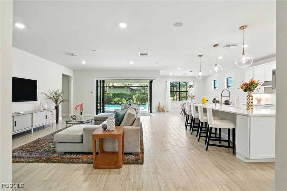 12905 Hadley Ct, Fort Myers, FL 33913 - photo 1