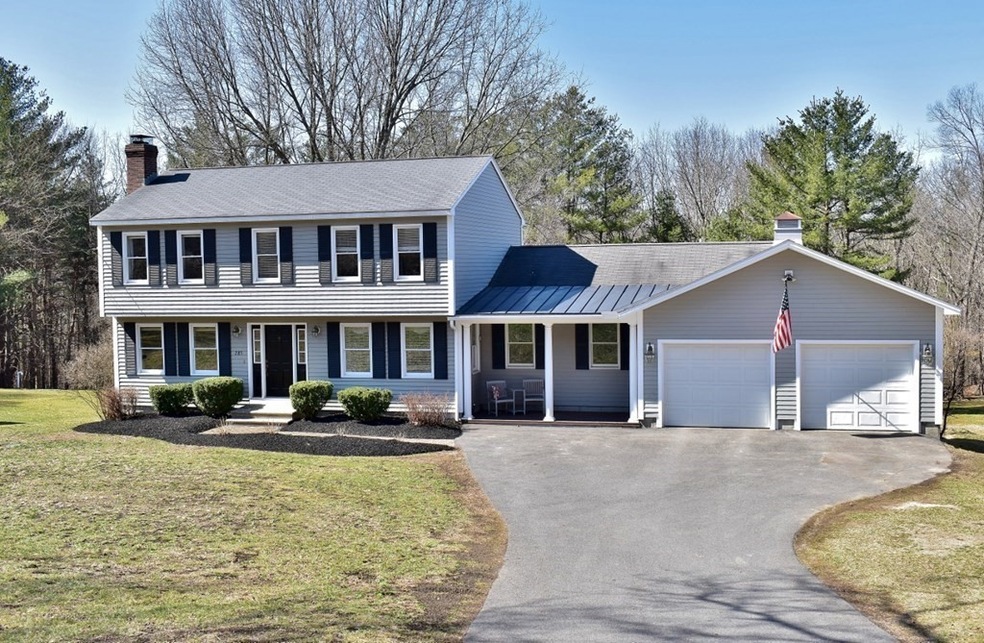 283 Johnny Appleseed Ln, Leominster, MA 01453 - photo 1