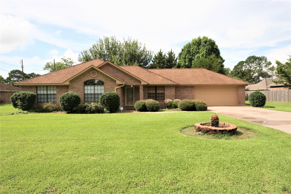 Traditional Style Home built in 2001