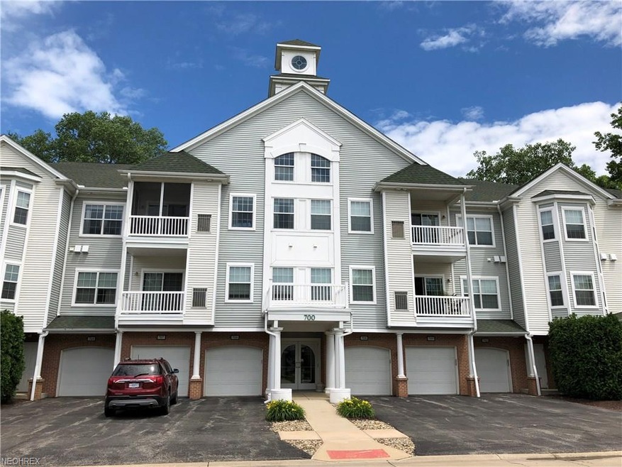 714 Aqua Marine Blvd unit 33, Avon Lake, OH 44012 - photo 1