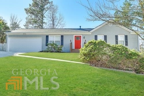 1320 Ling Dr, Austell, GA 30168 - photo 1