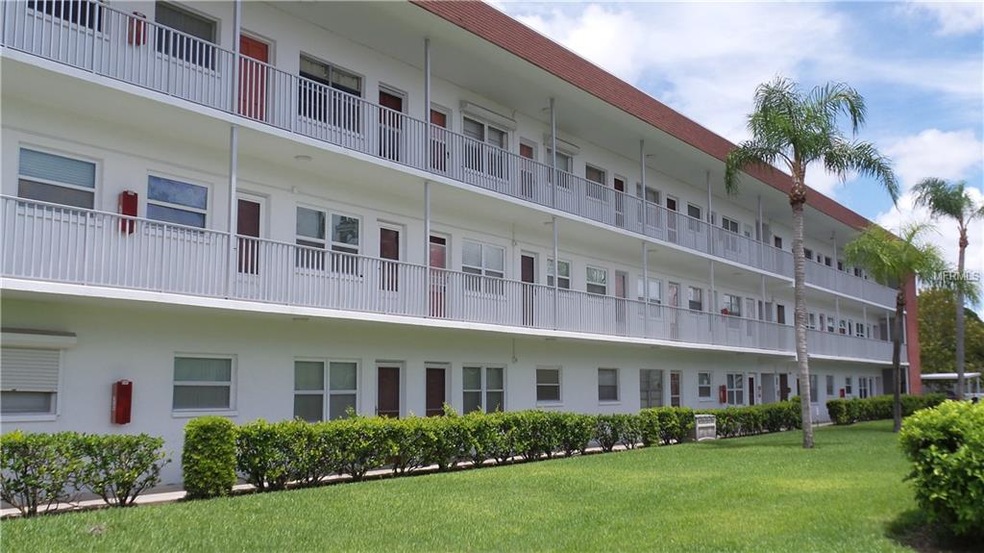 Well Maintained Condos close to Tyrone Mall, Shopp