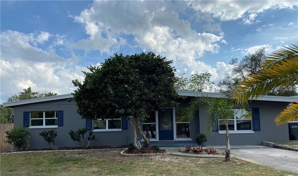 1650 Avenue E NE, Winter Haven, FL 33881 - photo 1