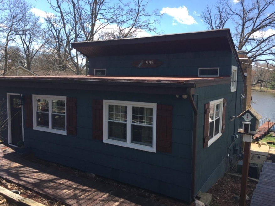 995 N Lakeview Dr, Lowell, IN 46356 - photo 1