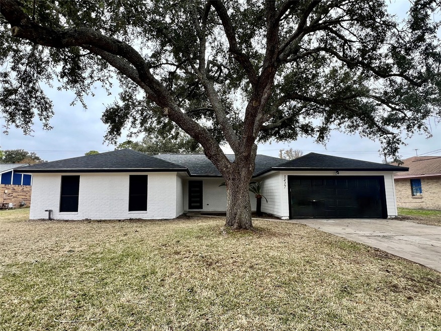 3417 Lanarkshire St, Bay City, TX 77414 - photo 1