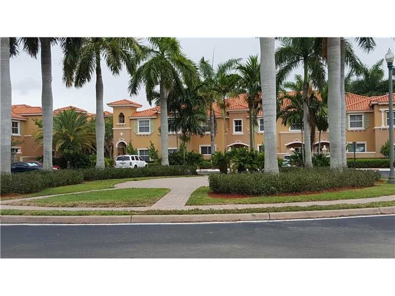 10656 SW 6th St unit 1604, Pembroke Pines, FL 33025 - photo 1