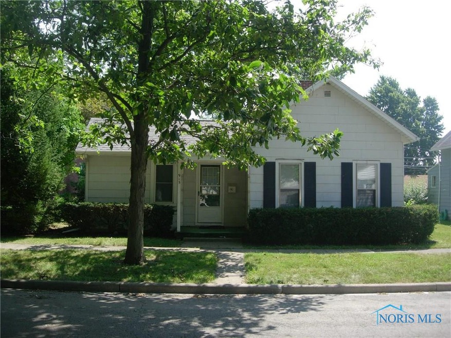 915 West St, Genoa, OH 43430 - photo 1