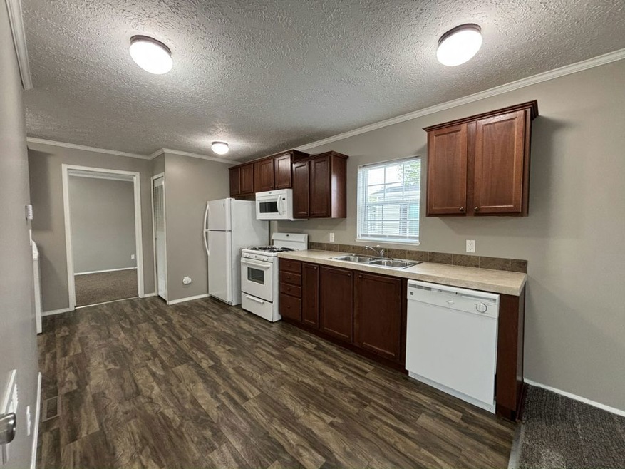 Pending $40,900