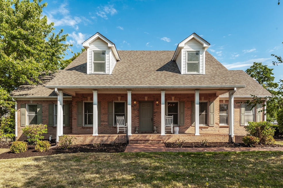 Under Contract $599,999