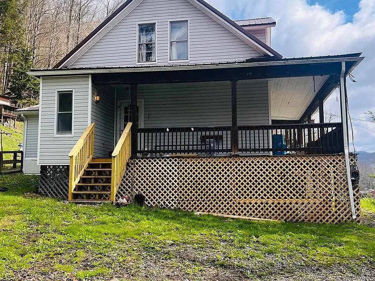 315 Maple Ave, Salem, WV 26426 - photo 1