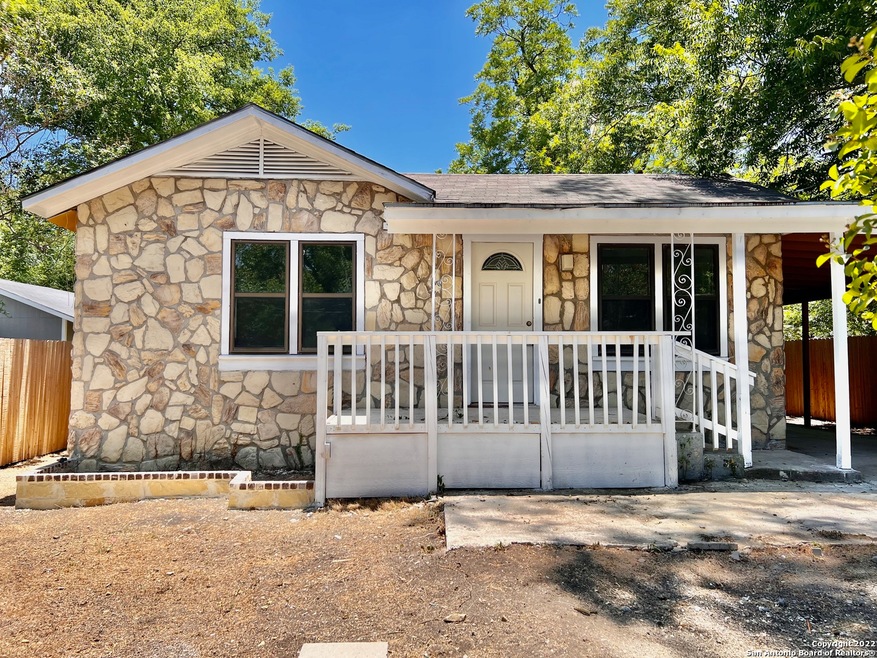 322 Saltillo St, San Marcos, TX 78666 - photo 1