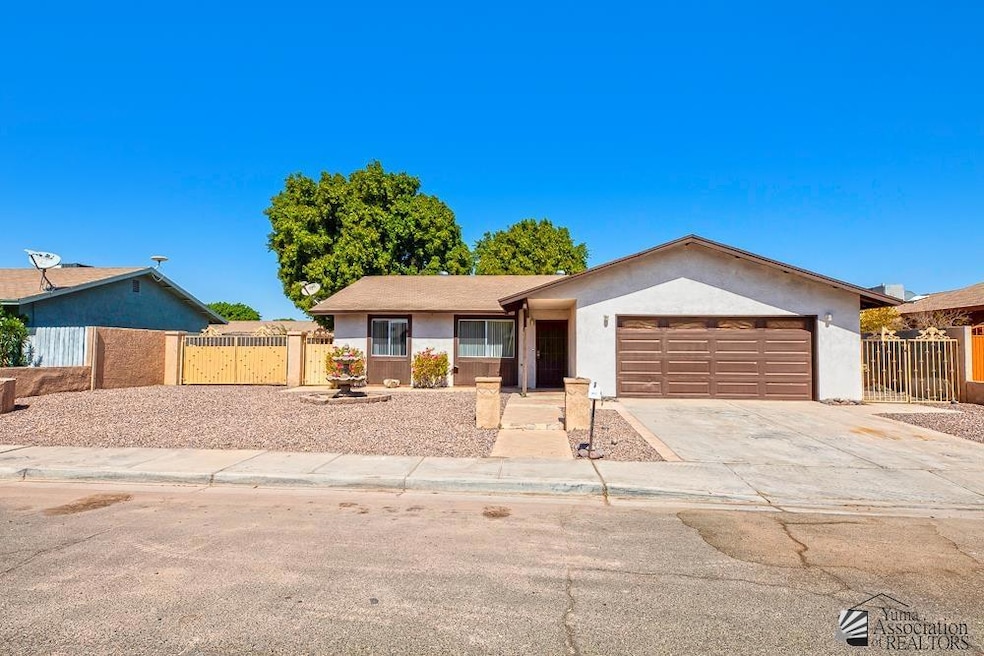 4632 W 19th Ln, Yuma, AZ 85364 - photo 1