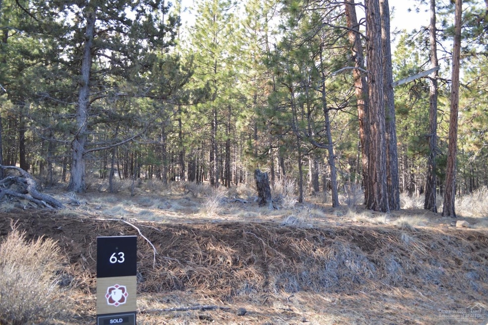 19445 Bainbridge Ct, Bend, OR 97702 - photo 1