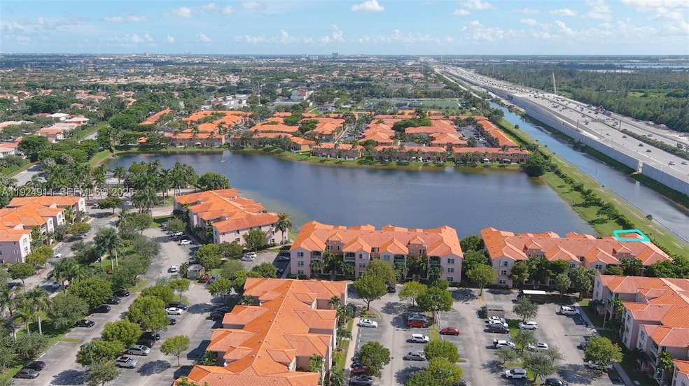 6380 NW 114th Ave unit 335, Doral, FL 33178 - photo 1