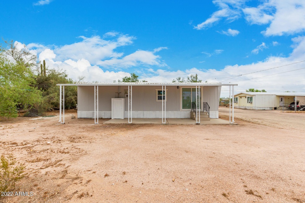 471 N Saguaro Dr, Apache Junction, AZ 85120 - photo 1