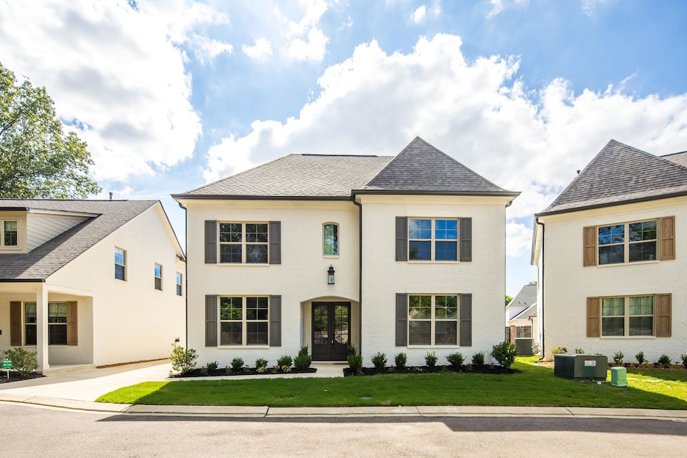 Pending $479,000 • Co-Listing Agent