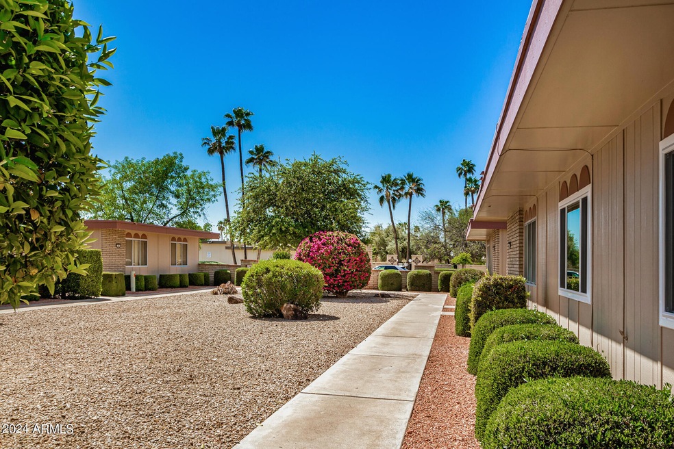 13867 N 109th Ave, Sun City, AZ 85351 - photo 1