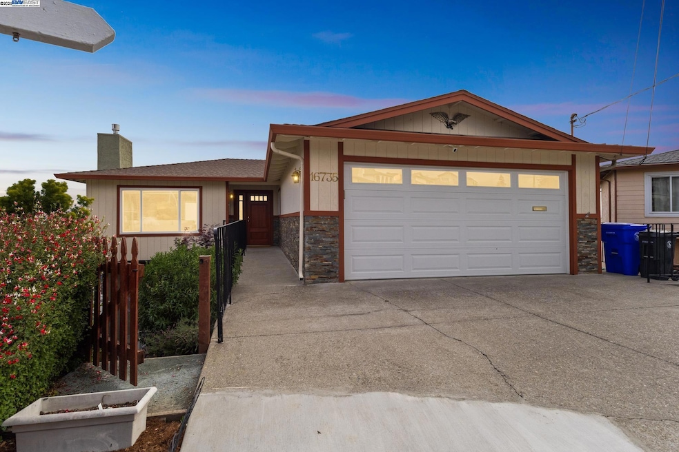 Sold $1,225,000 • Co-Listing Agent