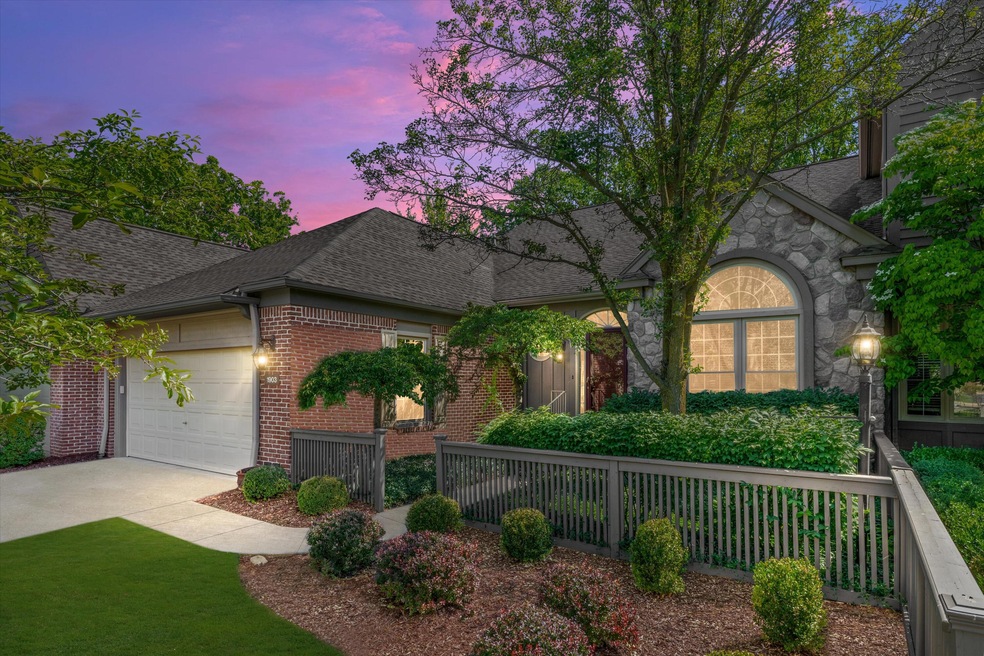 01-1903 Boulder Dr, Ann Arbor, MI, 48104