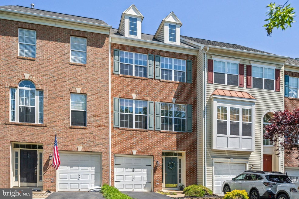 10194 Pale Rose Loop, Bristow, VA 20136 - photo 1