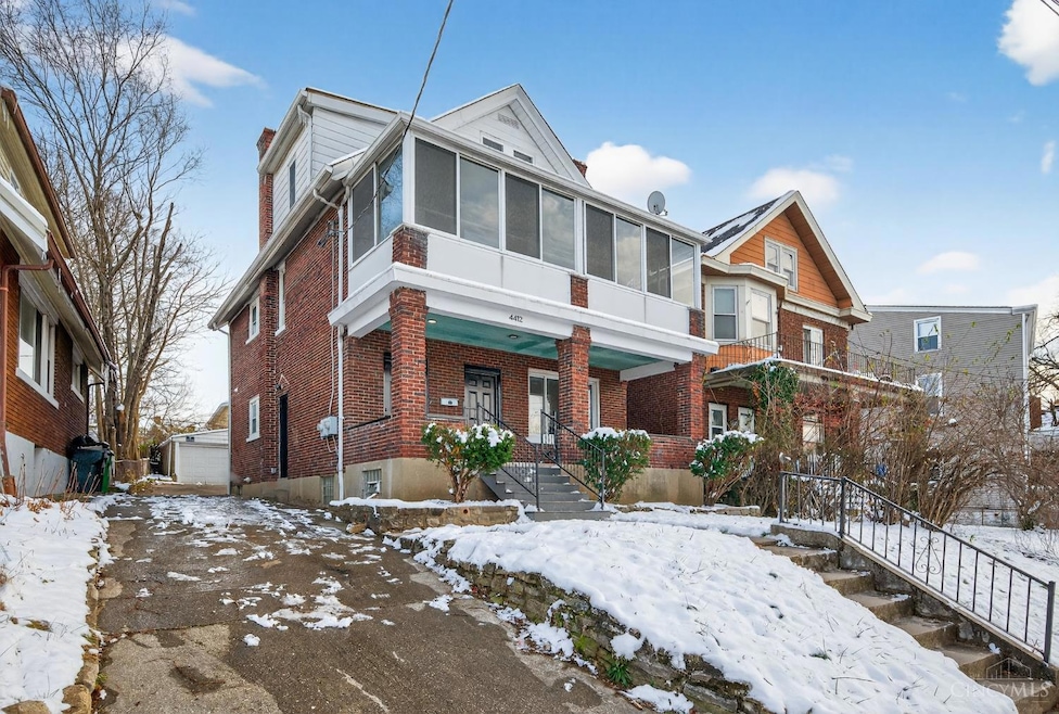 4412 Vine St, Cincinnati, OH 45217 - photo 1