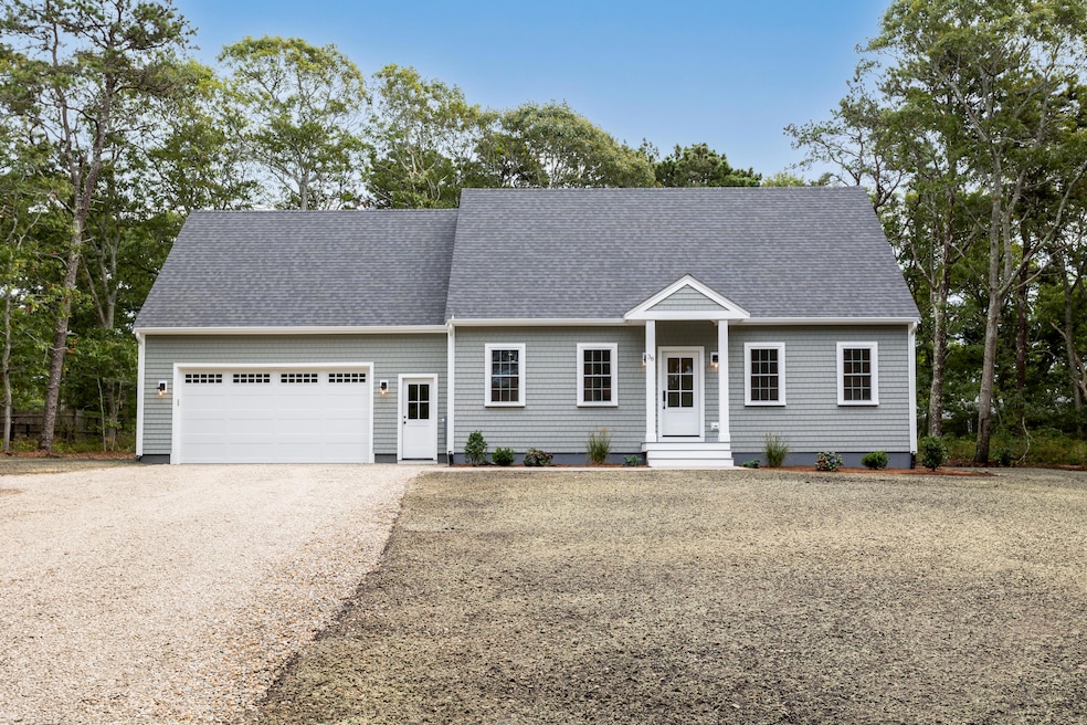 38 Traders Ln, West Yarmouth, MA 2673 - photo 1