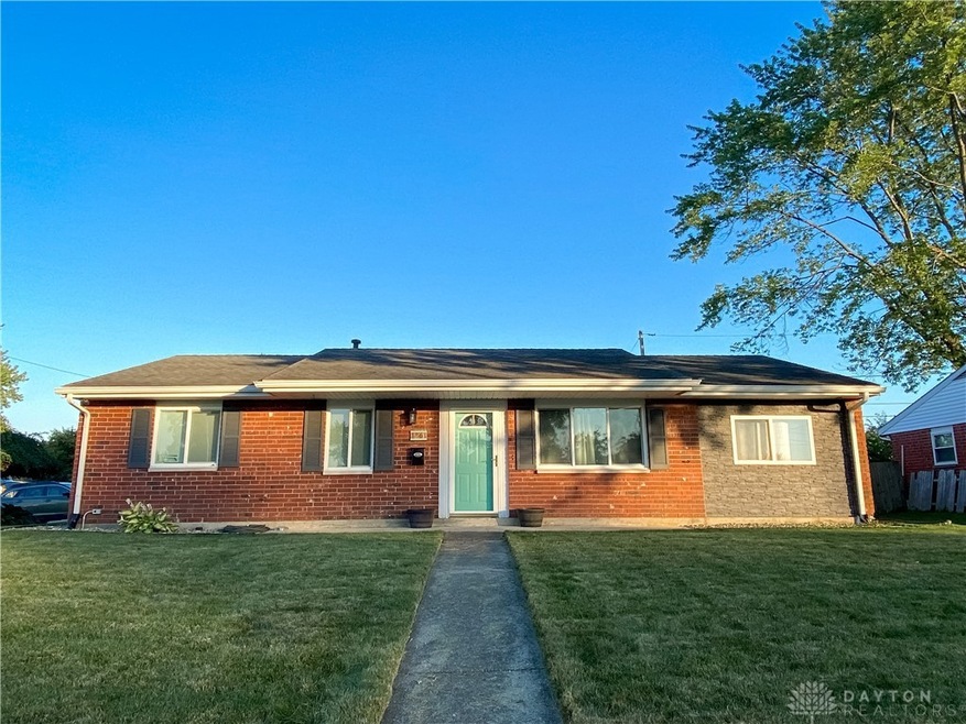 1493 Oshaughnesy Dr, Xenia, OH 45385 - photo 1