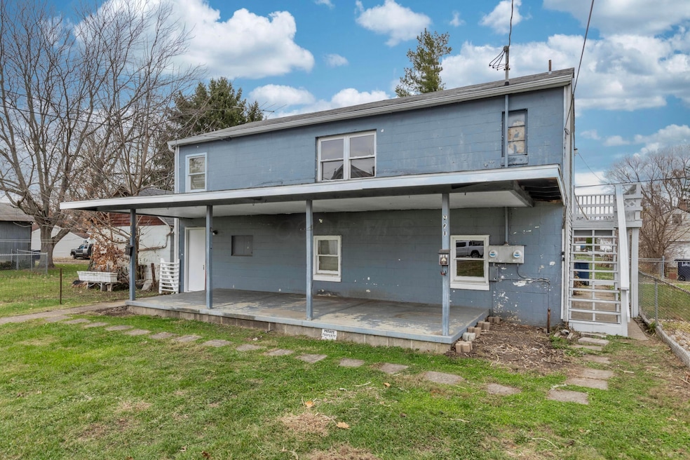 918 2nd St, Lancaster, OH 43130 - photo 1