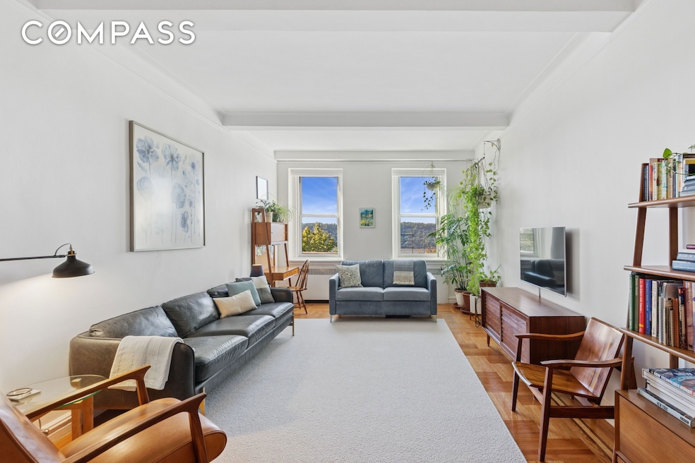 Pending $665,000 • Co-Listing Agent