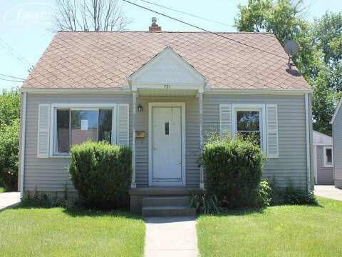 731 Waldman Ave, Flint, MI 48507 - photo 1