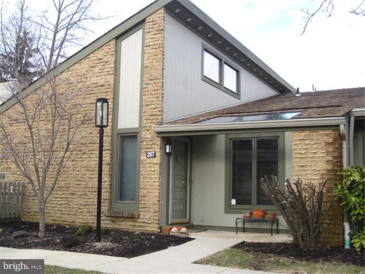 207 Uxbridge, Cherry Hill, NJ 08034 - photo 1