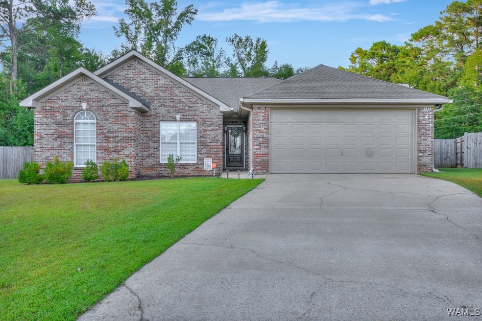 13908 Highland Pointe Dr, Northport, AL 35475 - photo 1