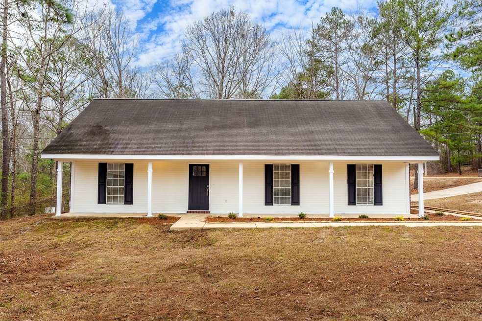 1 Exterior (1 of 5)