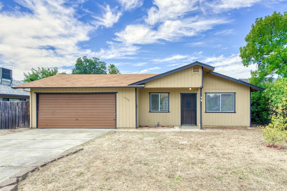 1220 Pershing-01