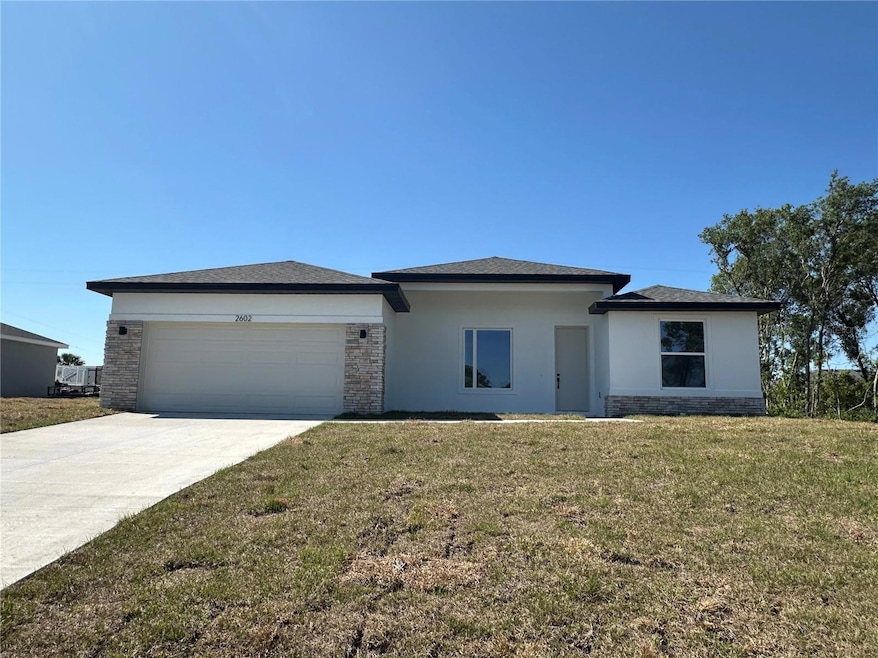BIMINI - Front View of Home