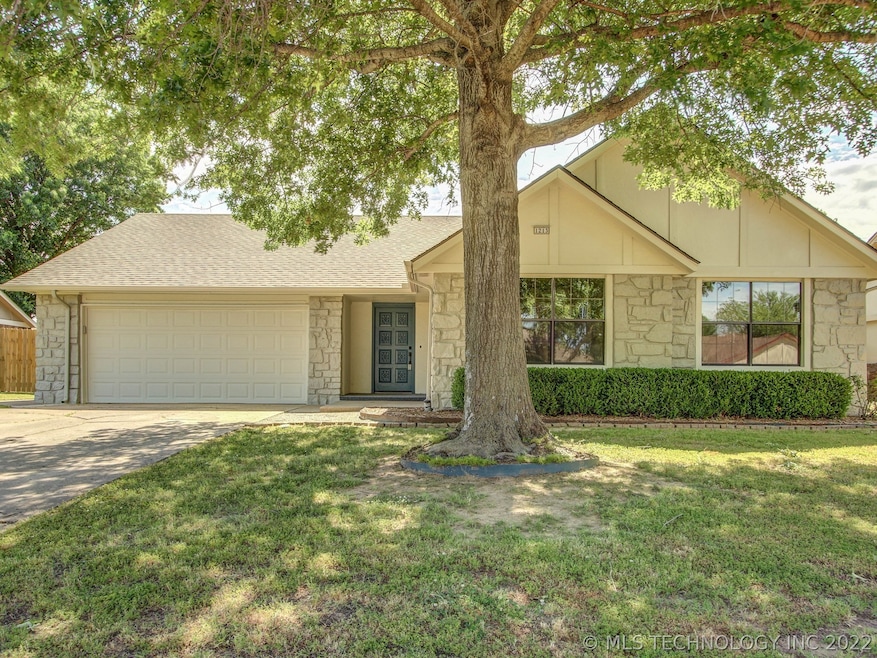 1213 S 33rd St, Broken Arrow, OK 74014 - photo 1